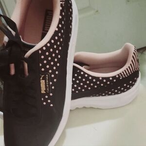 Womens puma tennis shoes